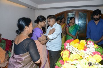 Chiranjeevi Condolences to Srikanth And Family